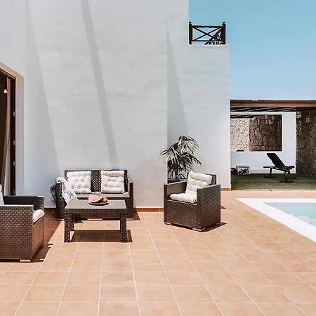 Lyra Piscina Climatizada