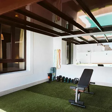 Lyra Piscina Climatizada * Playa Blanca (Lanzarote)