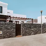 Lyra, Piscina Climatizada * 플라야블랑카